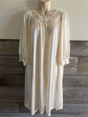 Vintage Lorraine Embroidered Rose Housecoat Nightgown Robe Large USA Repair (B1)